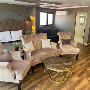 https://a-palace-hotel-suites.istanbul-turkeyhotels.com